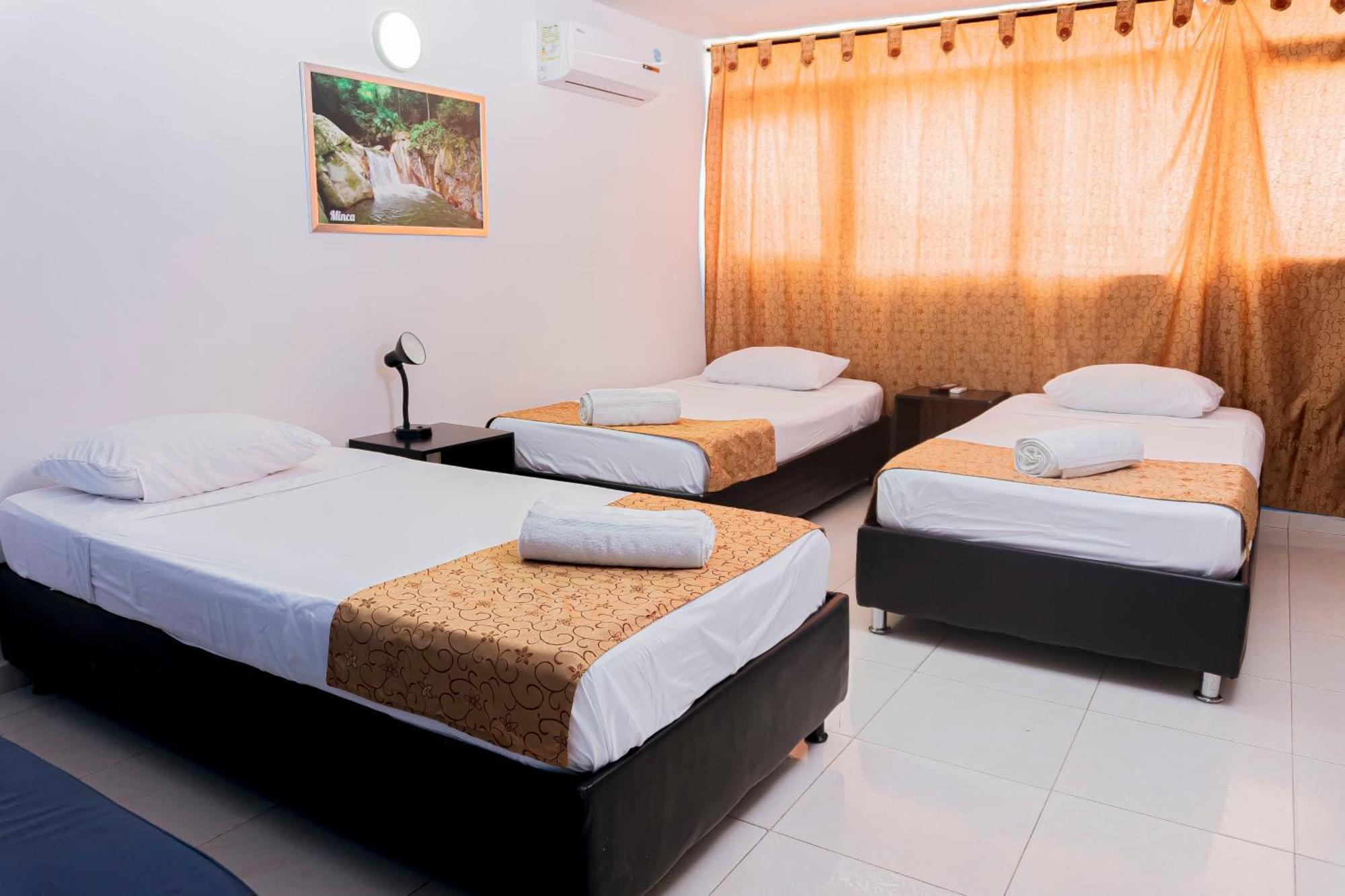 Hotel Sol Inn Santa Marta Extérieur photo