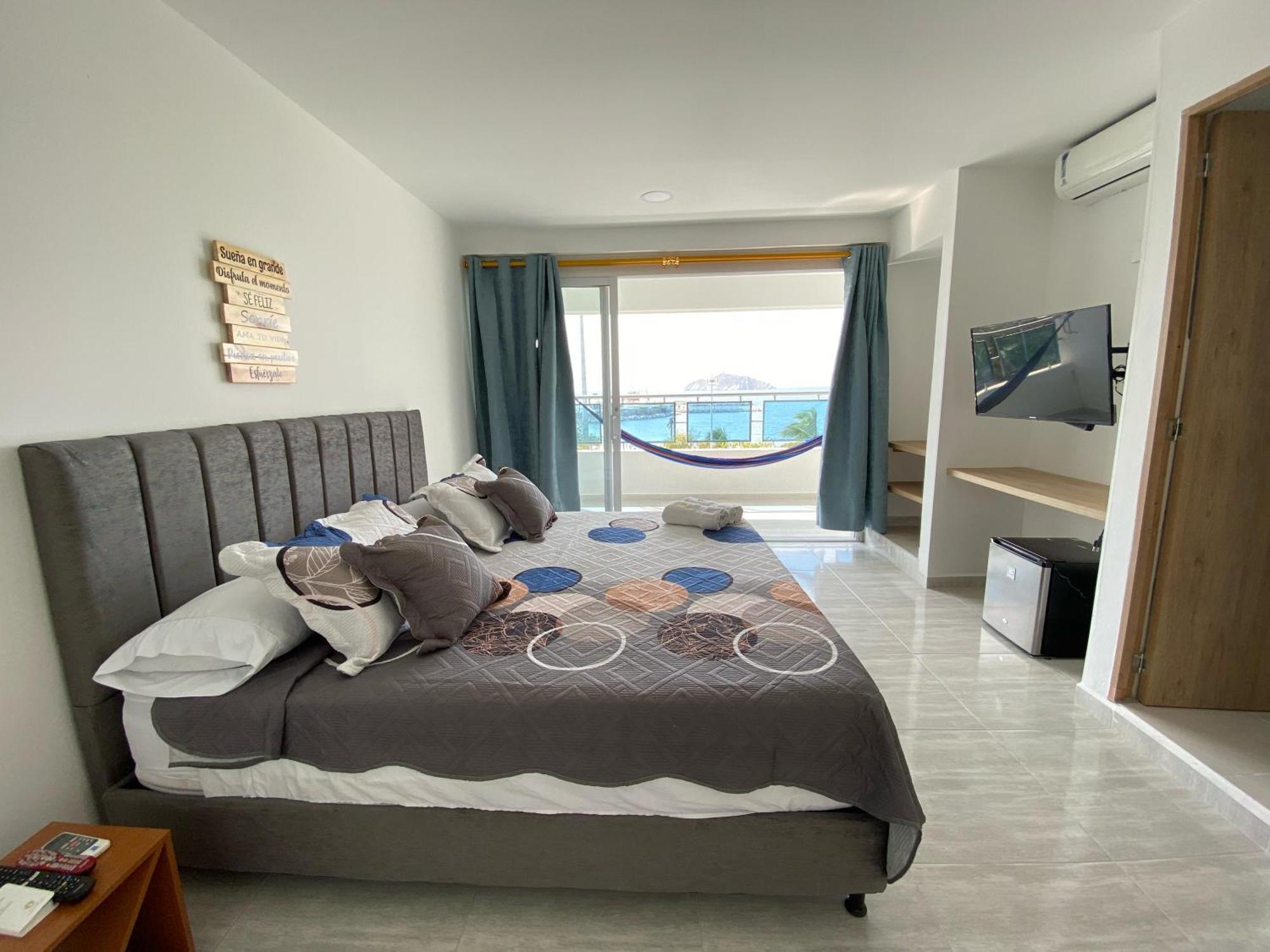 Hotel Sol Inn Santa Marta Extérieur photo